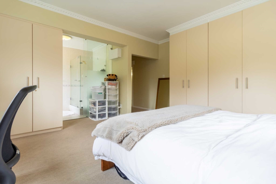 2 Bedroom Property for Sale in Mouille Point Western Cape